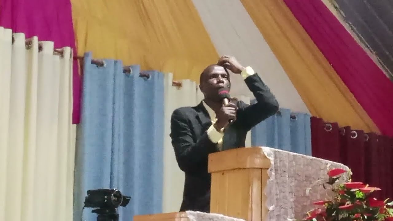 Ev amosi yongeye gusobanura ijambo ryImana ubuhanuzi buramanuka mwiteraniro 