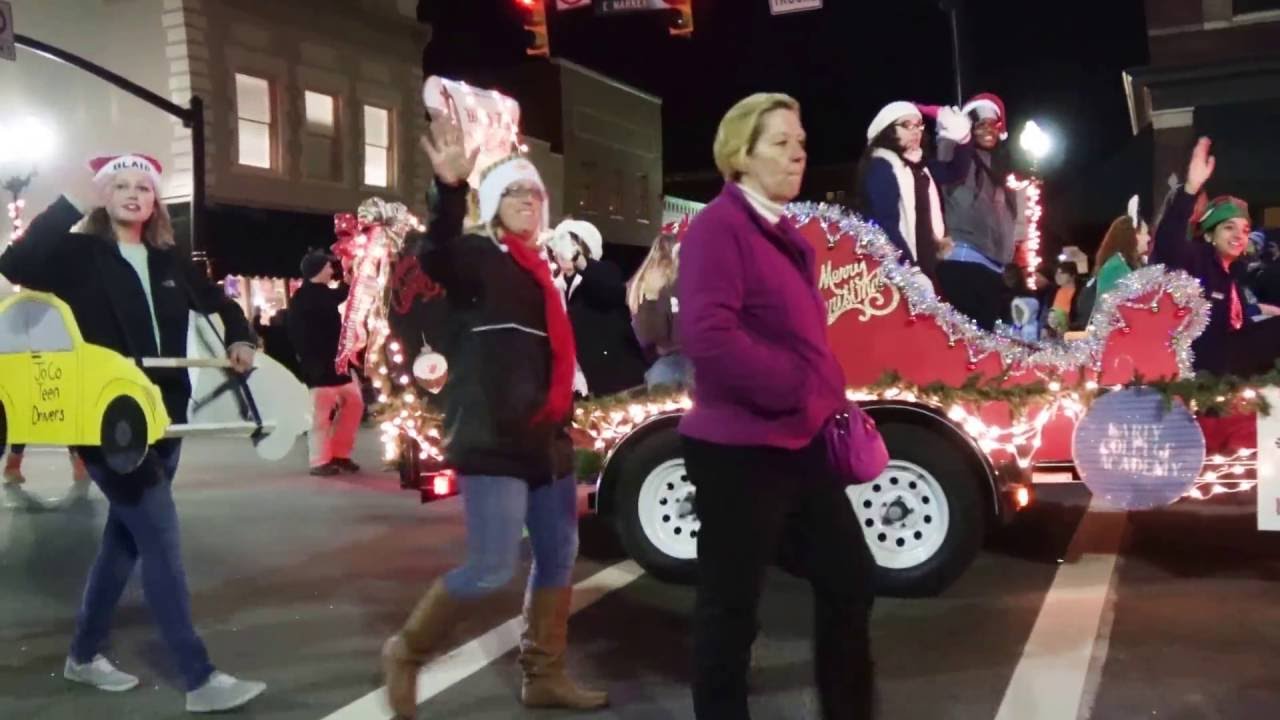 2016 Smithfield Christmas Parade #2