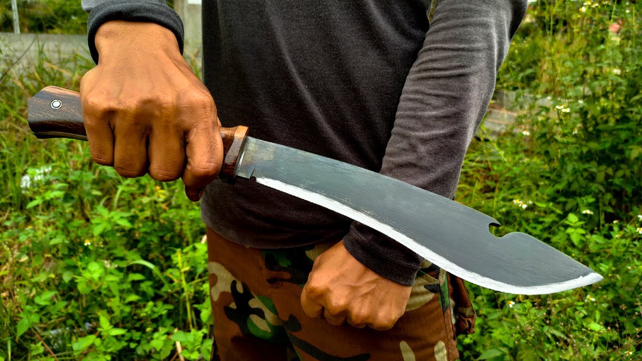 Knife Making - Forging a BEST survival machete out of Rusted Leaf SPRING
