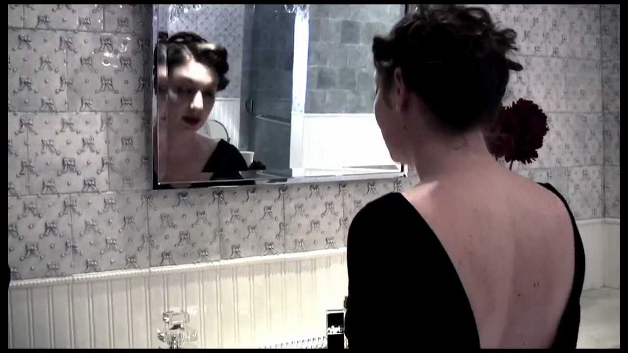 Kissing Cousins-Don't Look Back-Official Music Video