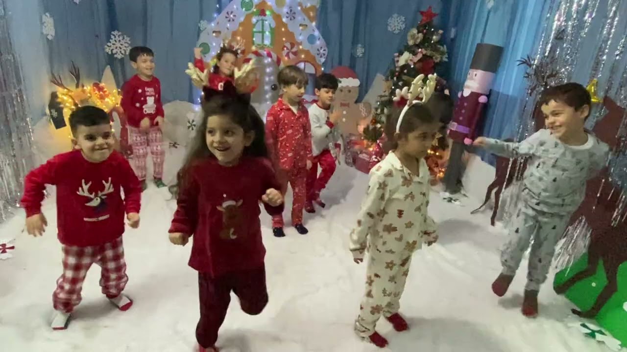 Santa claus is coming to town