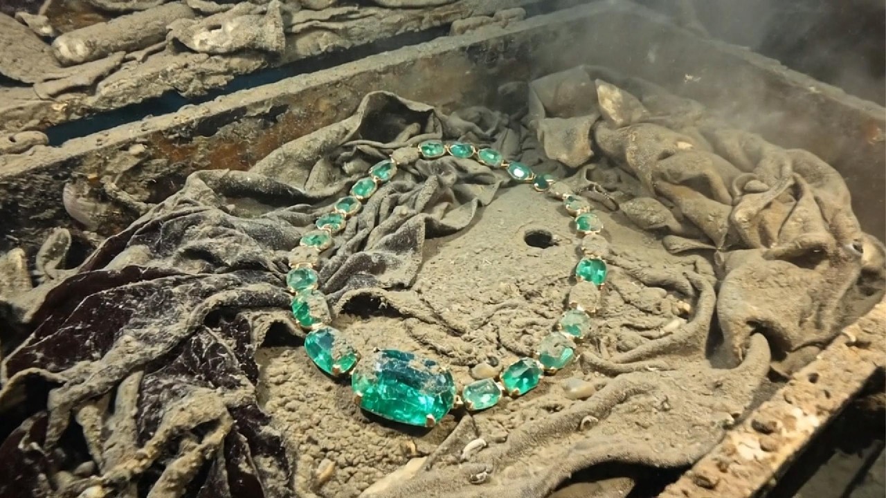 Titanic&rsquo;s Hidden Treasure Vault &mdash; Unearthing the Jewels Lost Beneath the Atlantic