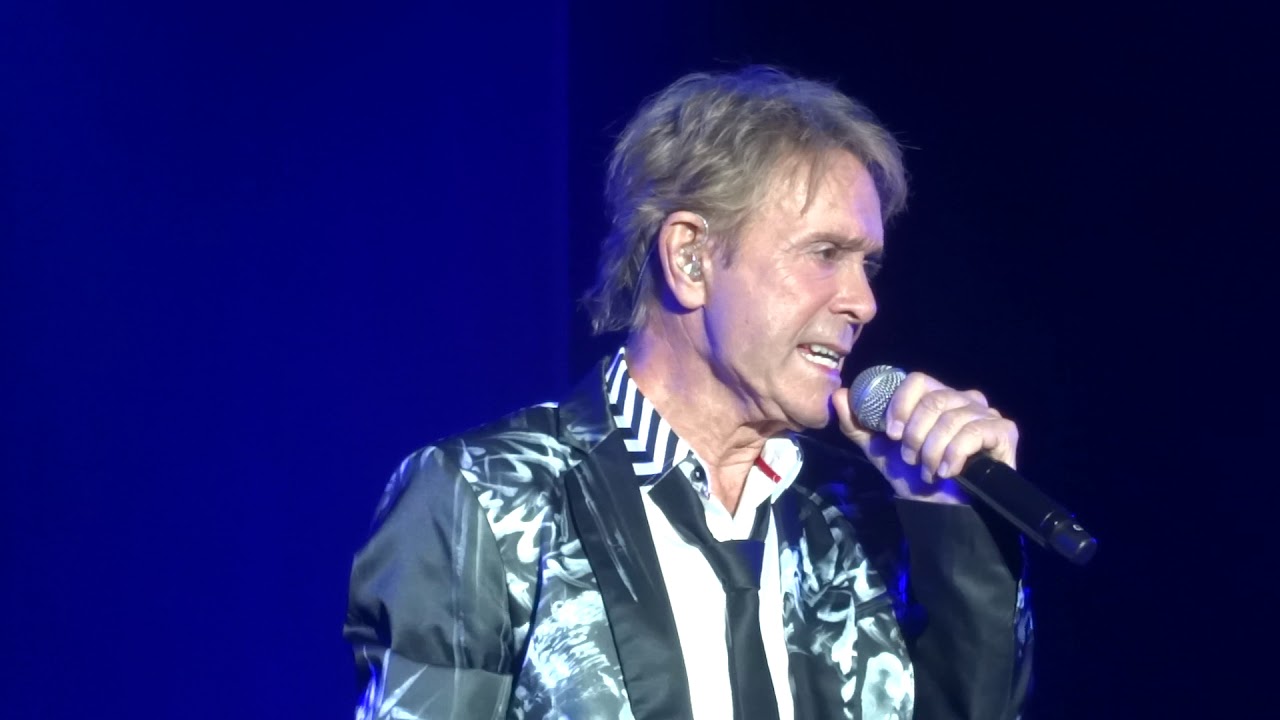 Cliff Richard - Greenwich 01/07/19 - Miss You Nights