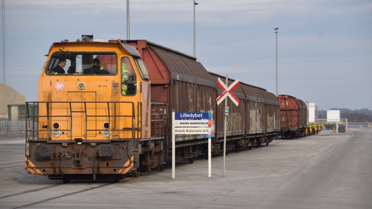 MK 614 rangerer hos Port of Aalborg februar 2025