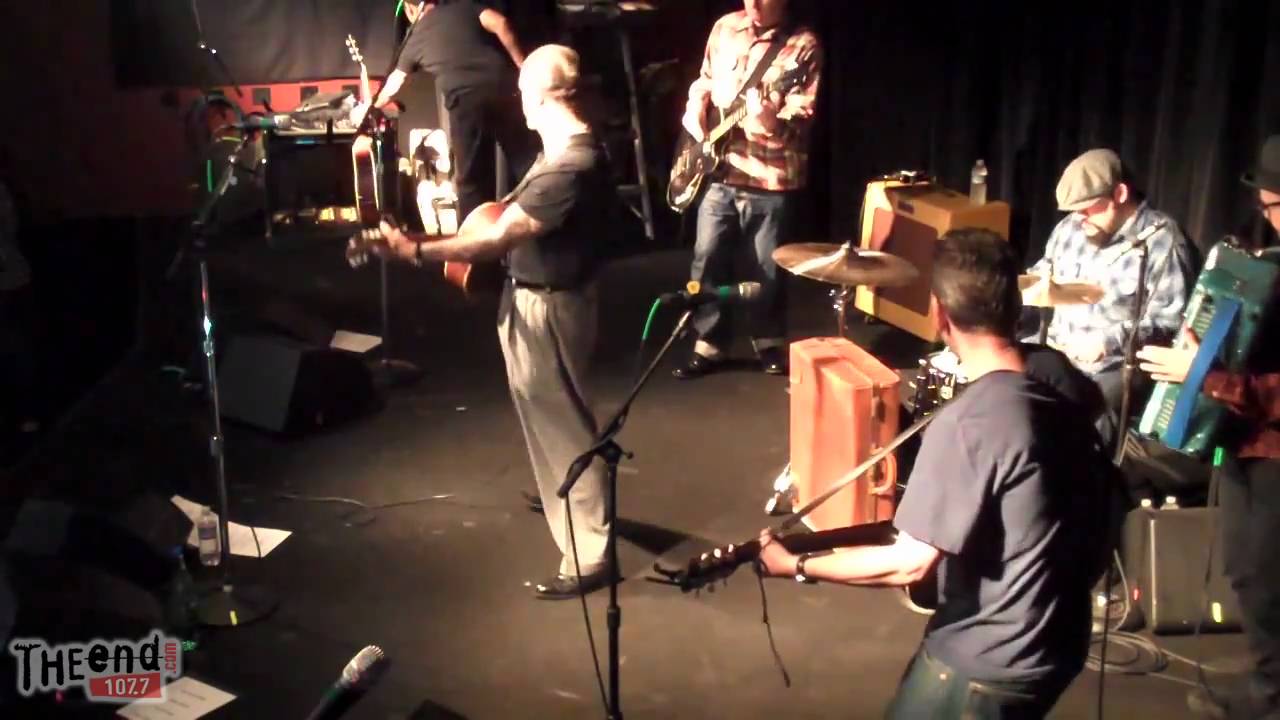 Social Distortion - Machine Gun Blues (Endsession)