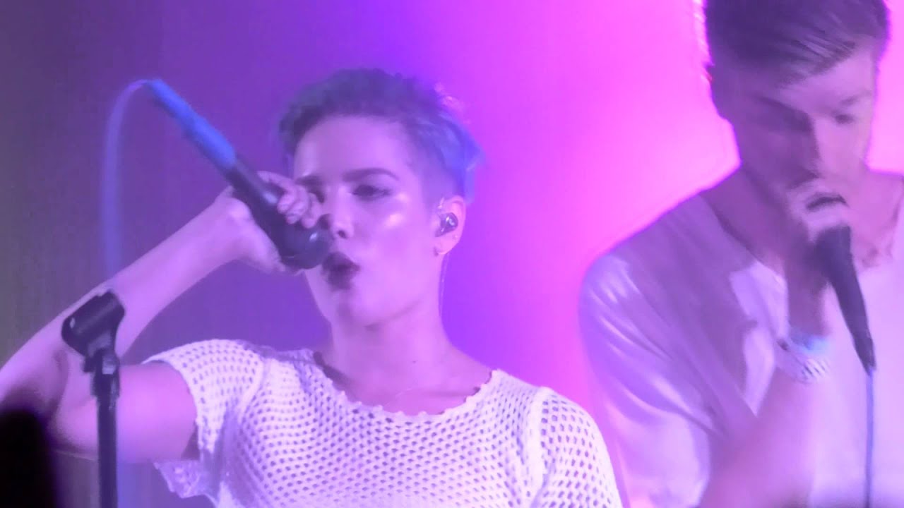 Halsey with Lido - Slow LIVE HD (2015) Badlands Record Release Show