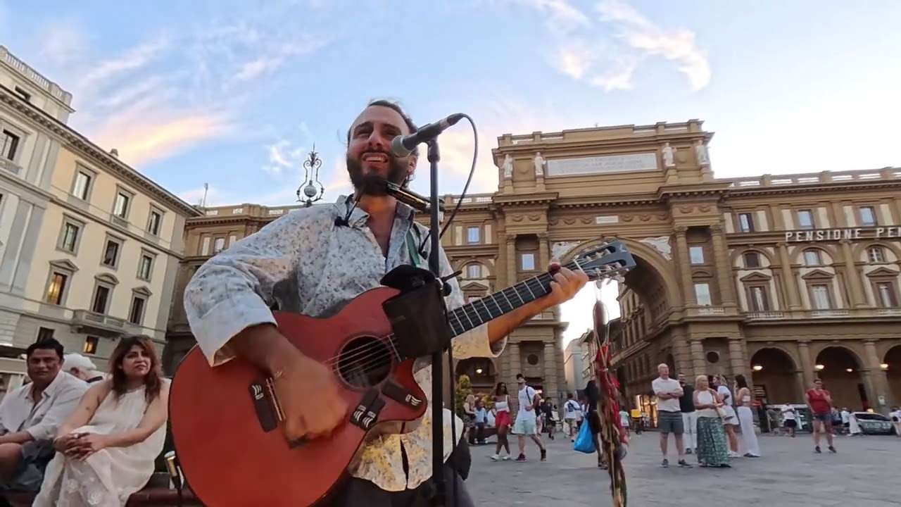Versione attualizzata de “L’italiano” di Torto Cutugno - artista di strada