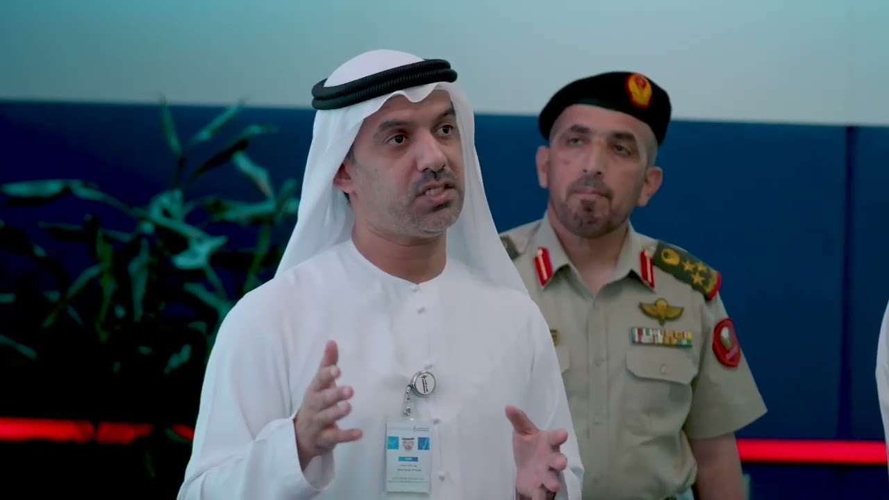 وفد من مكتب سمو وزير الدفاع يزور مؤسسة دبي لخدمات الإسعاف