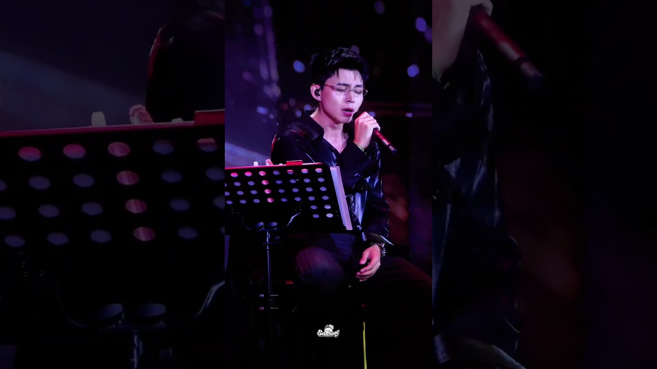14.04.26 &ndash; Thật L&ograve;ng (1st Live) Jun Phạm @ Ph&ograve;ng Tr&agrave; Bến Th&agrave;nh