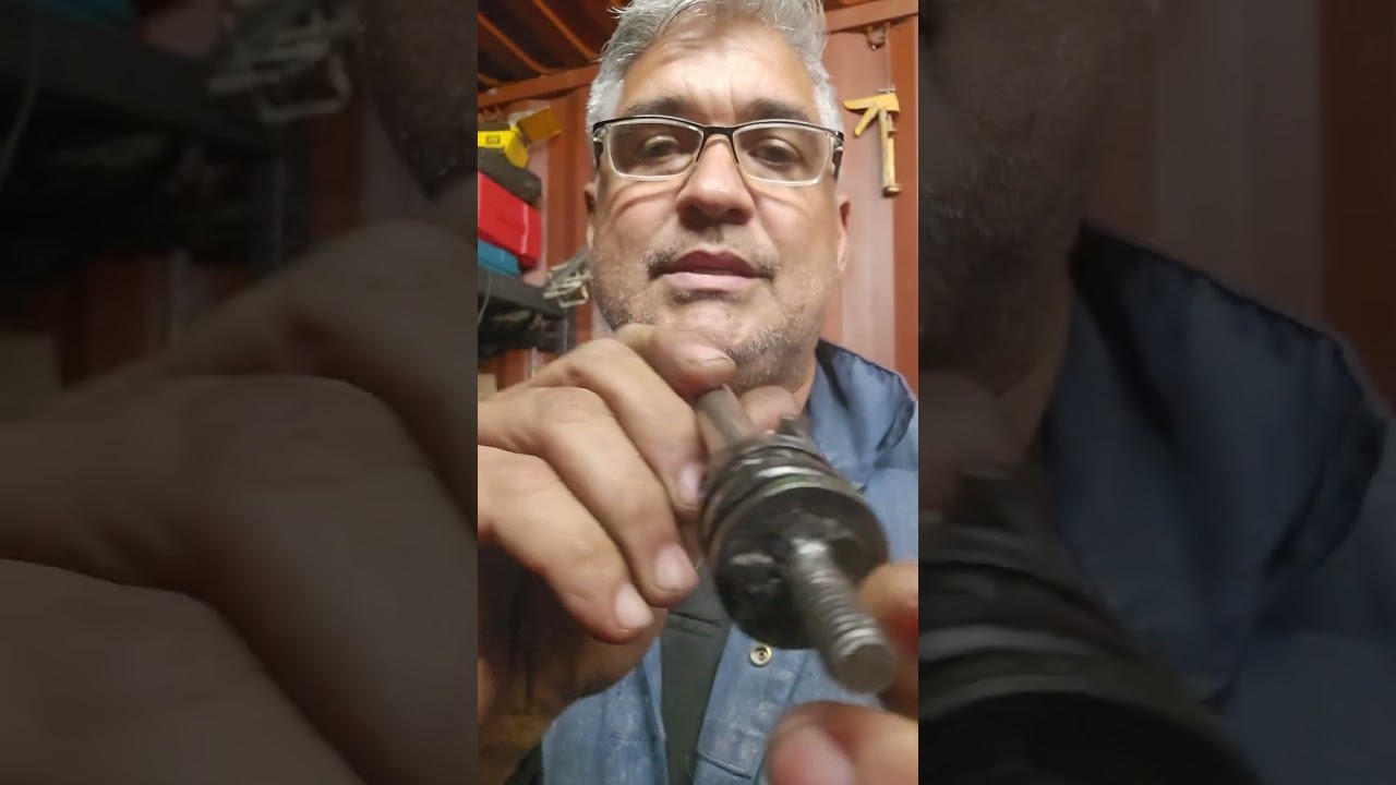 Detroit series 60 14 liters injector cup removal