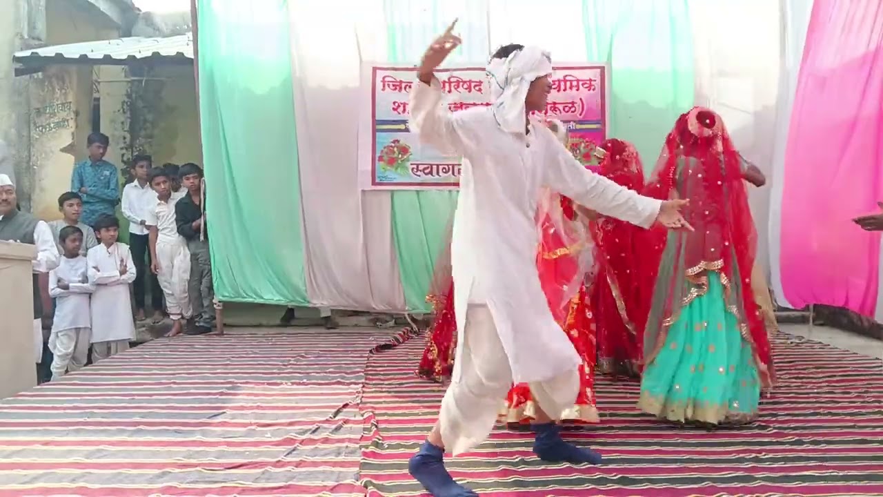 धीमी धीमी नाच नृत्य dhimi dhimi nach dance