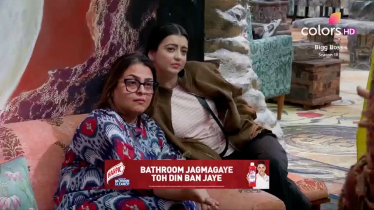 Bigg Boss 18 Live: Chahat Ke Unhygienic Behaviour Ko Lekar Sari ladkiya Hui Khiaf