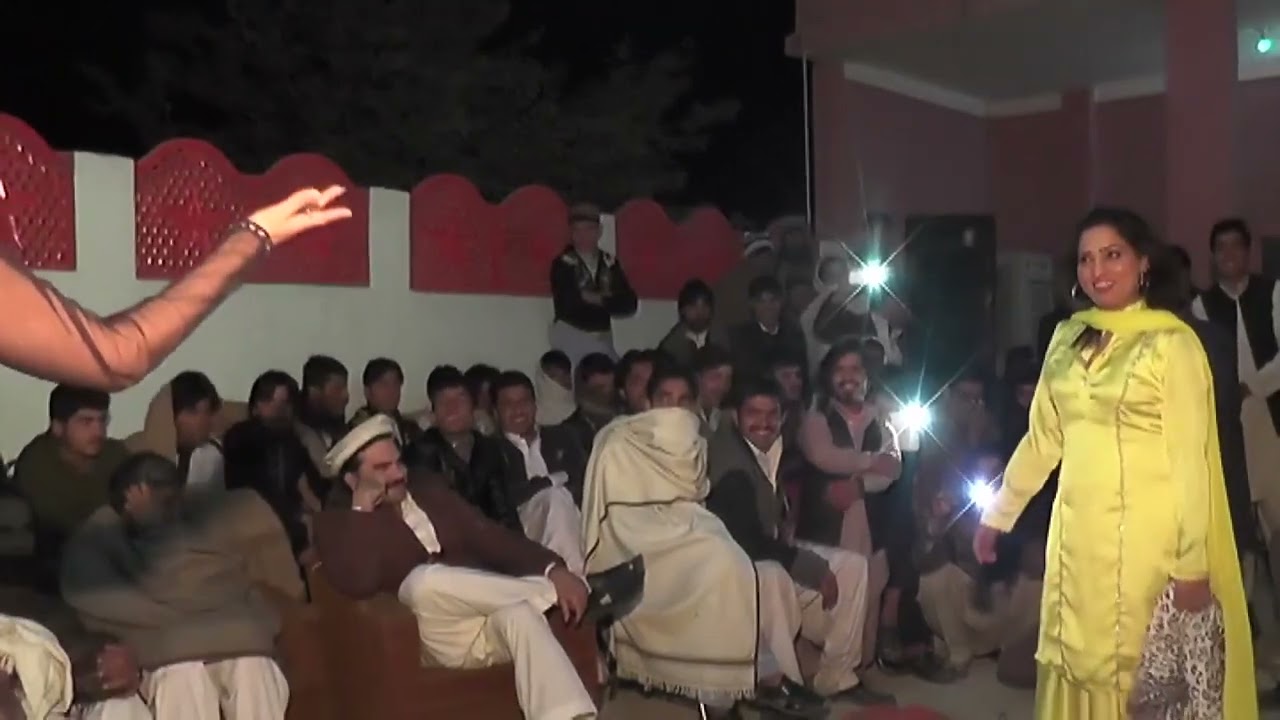 Pahli nazer. Me 
