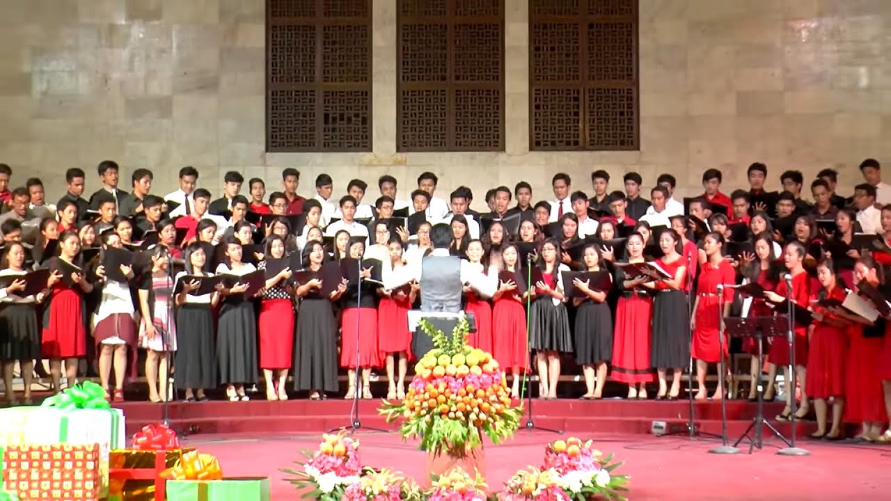 In A Moment - AUP Cantata 2015