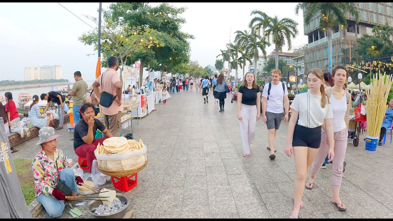Cambodian Street Food Tour in Phnom Penh - Noodles, Seafood, Fruit, Cake, Desserts, Snacks, & More