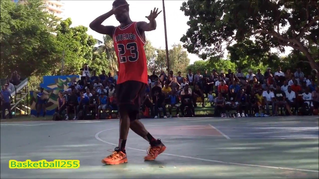 DUNK COMPETITION BBALL KITAA