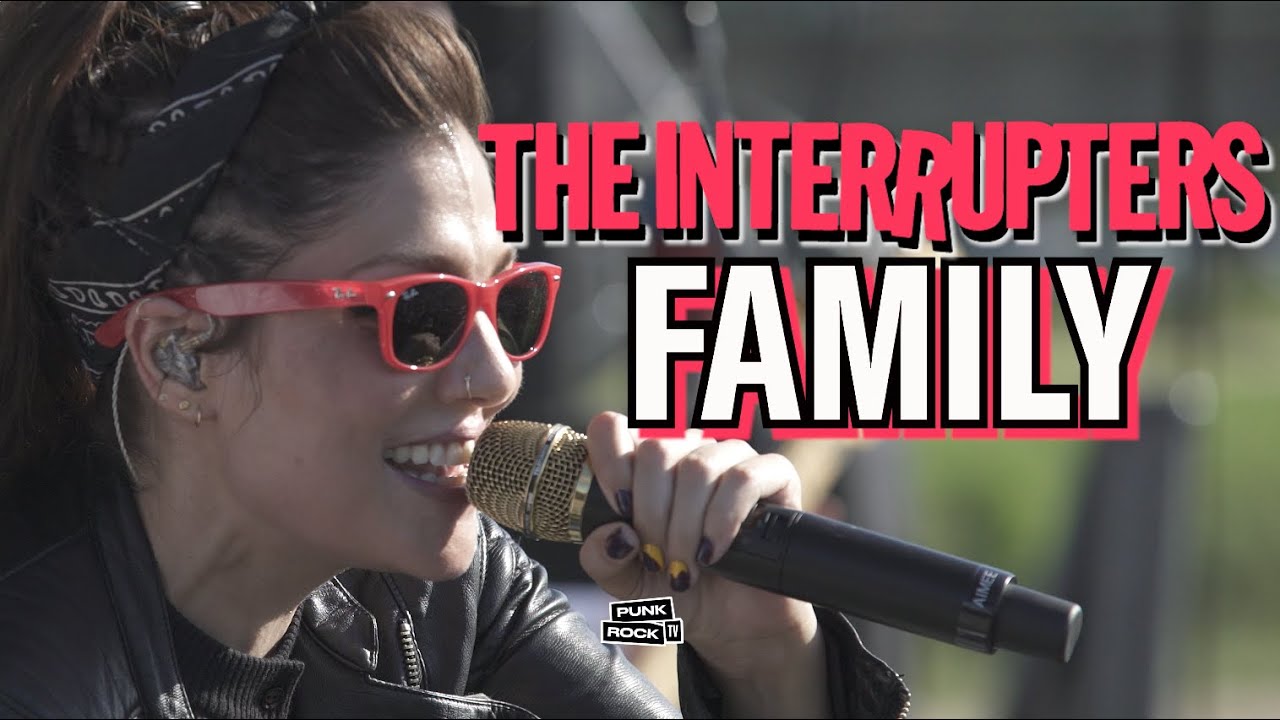 THE INTERRUPTERS LIVE -  FAMILY - PITTSBURGH 2018, 4K - LYRICS