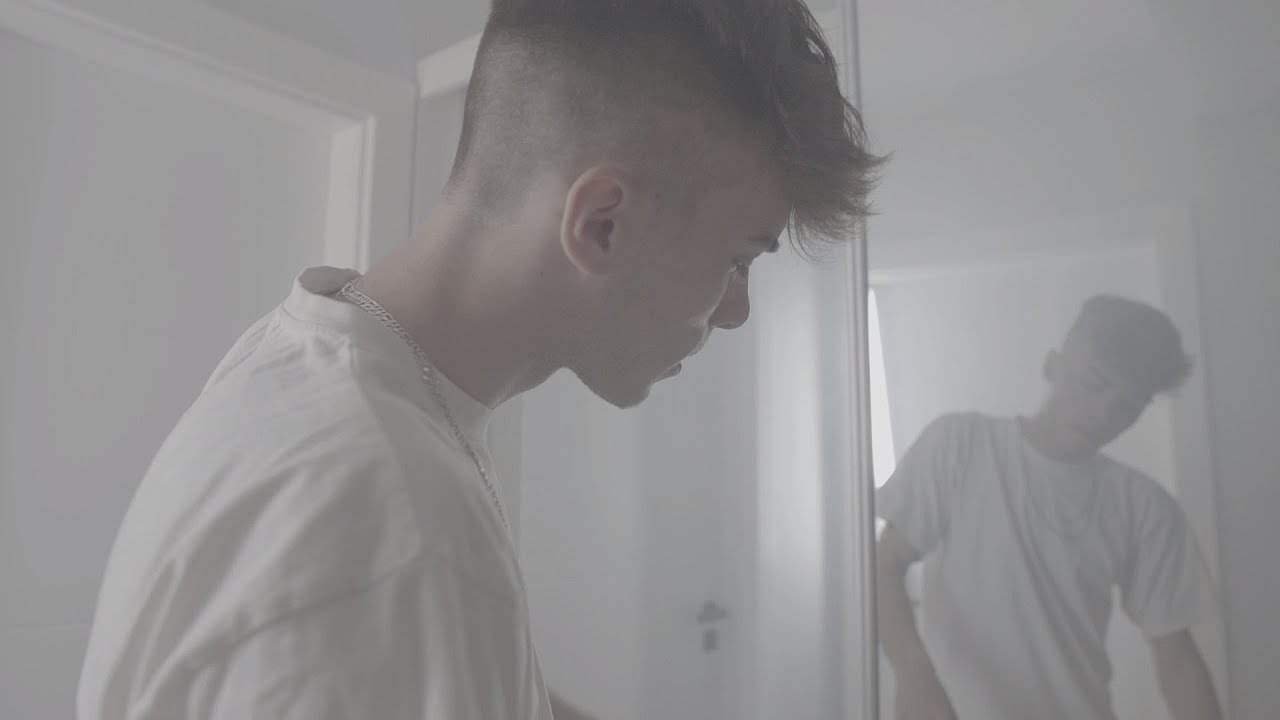 43 NERINK - ICEY (video by @OskarPiechockii)