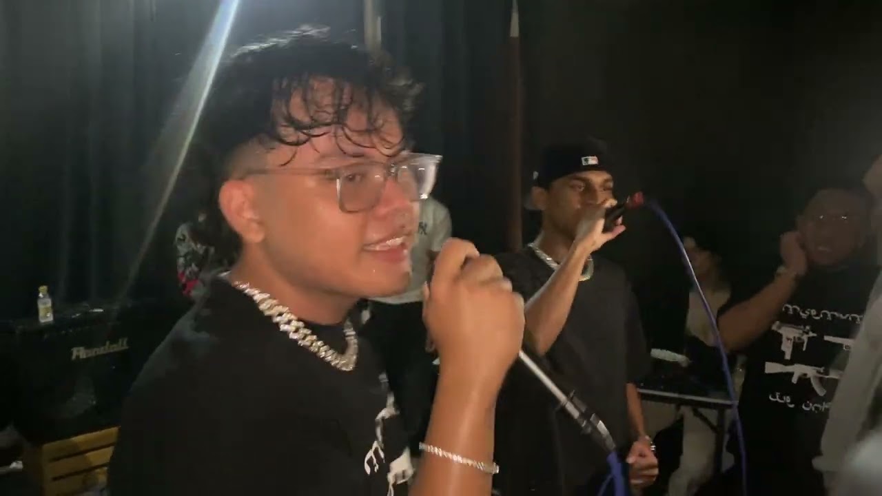 Heil Nuan (M.I.A, Dekat Mana, Kau Siapa) Live @ AMPANGISTAN V2
