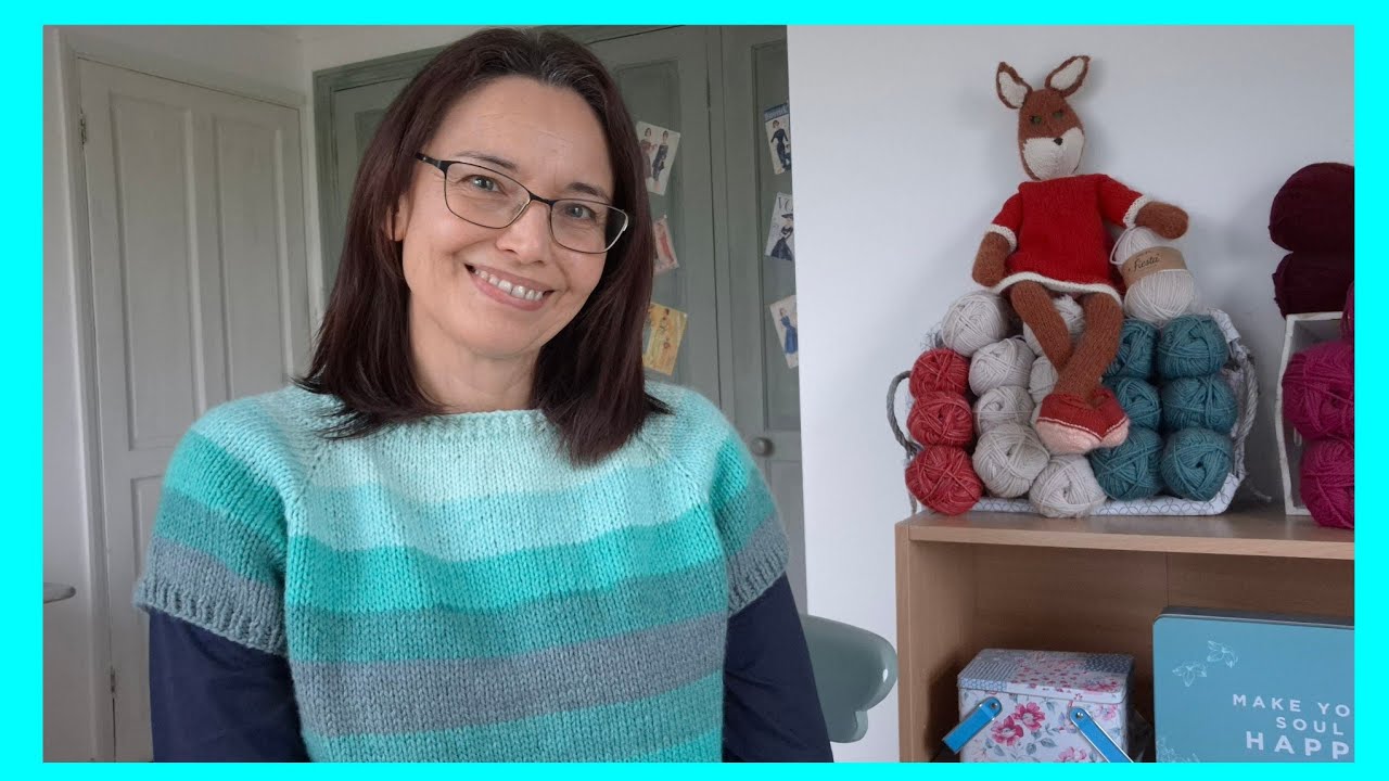 Tolsta Tee & Novice Cardigan FFO, Casting on a Rosie Sweater , Sophie Scarf & Sock Knitting Podcast