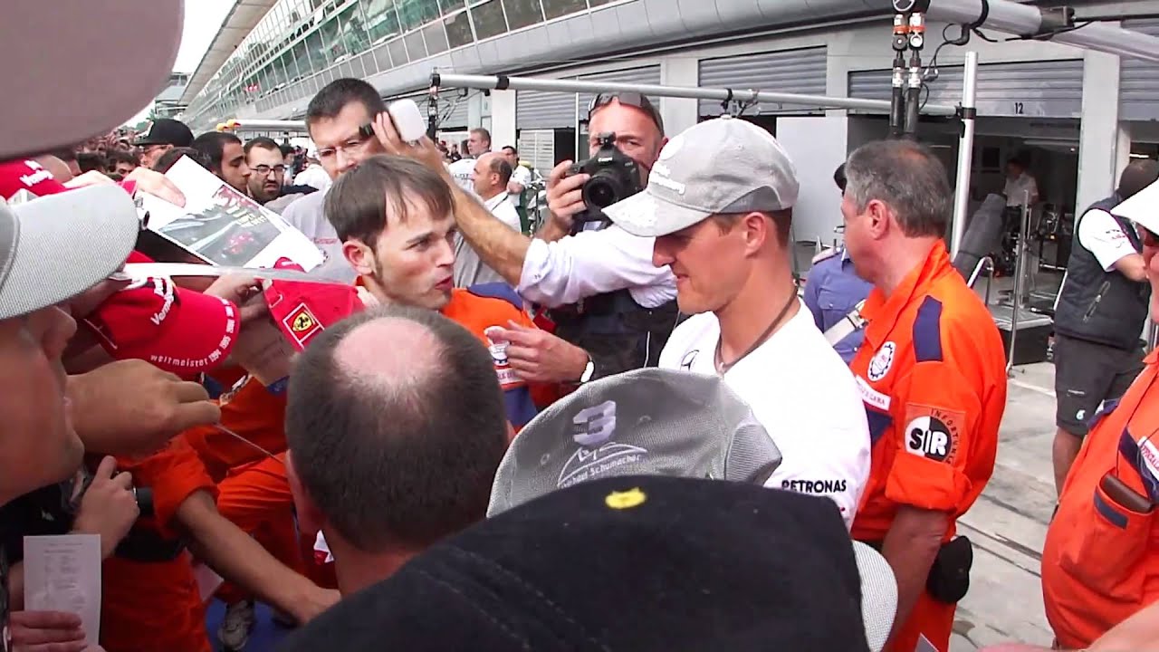 Michael Schumacher autograph session Monza 2010 Formula 1
