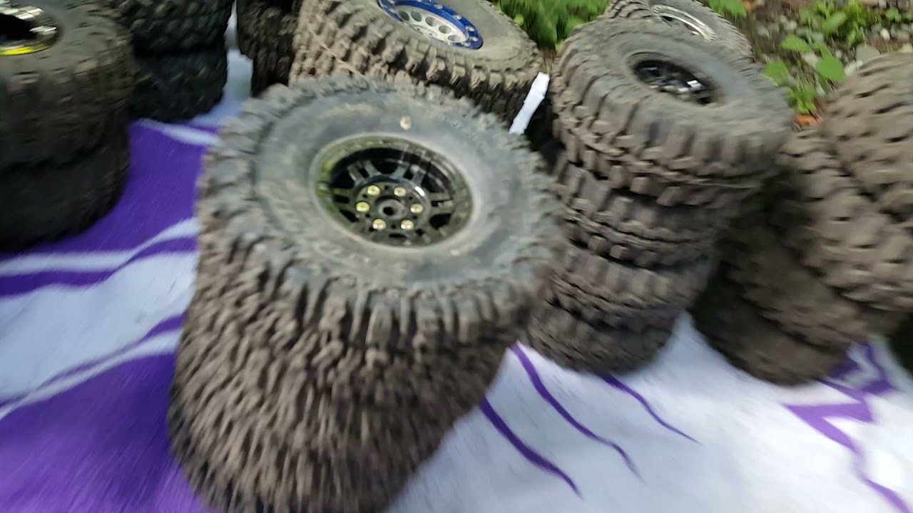 big tire test 1.9 & 2.2s Part 4: slick rocks, wet wood, loose, damp dirt.
