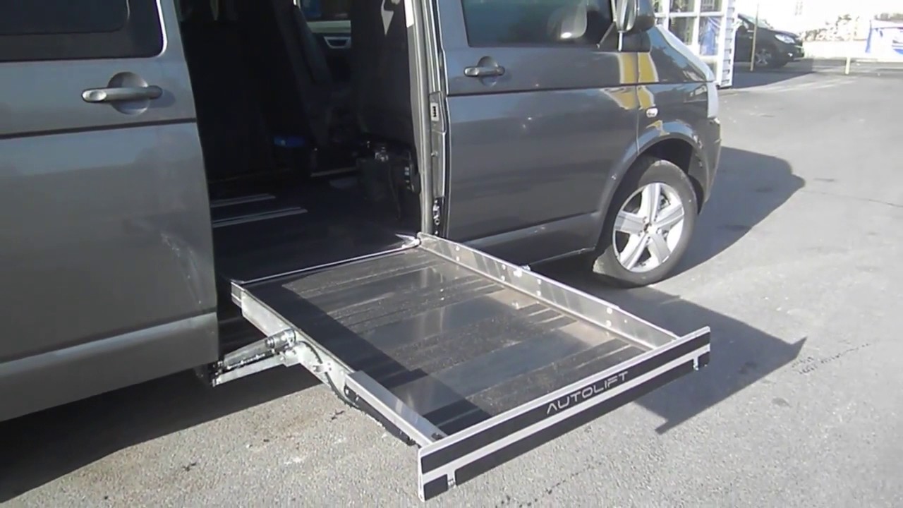VOLKSWAGEN TRANSPORTER/CARAVELLE/MULTIVAN İÇİN YAN KAPI UYGULAMASI