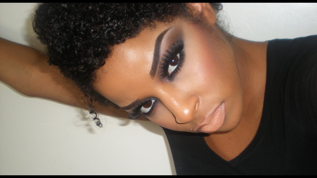 Cassie Ventura Inspired look: Dramatic Smokey Eye
