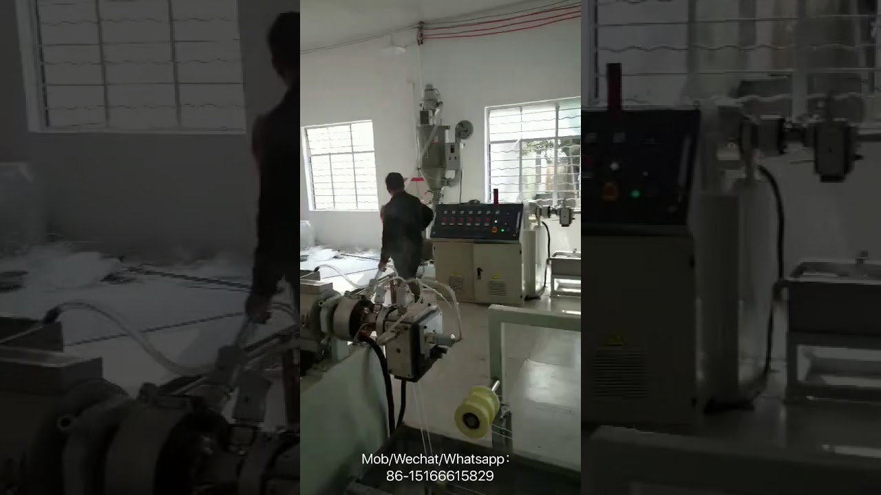 Plastic nose wire extrusion machine