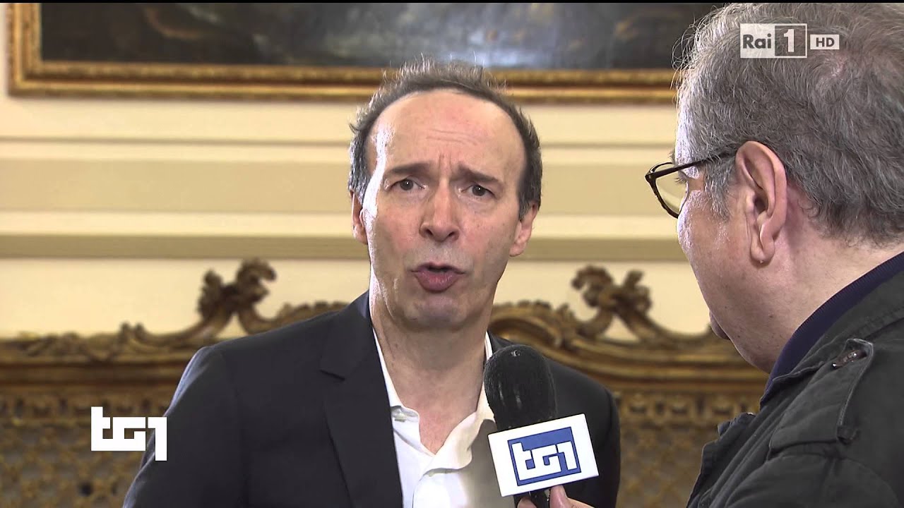 TG1 Digitale - Roberto Benigni [HD]