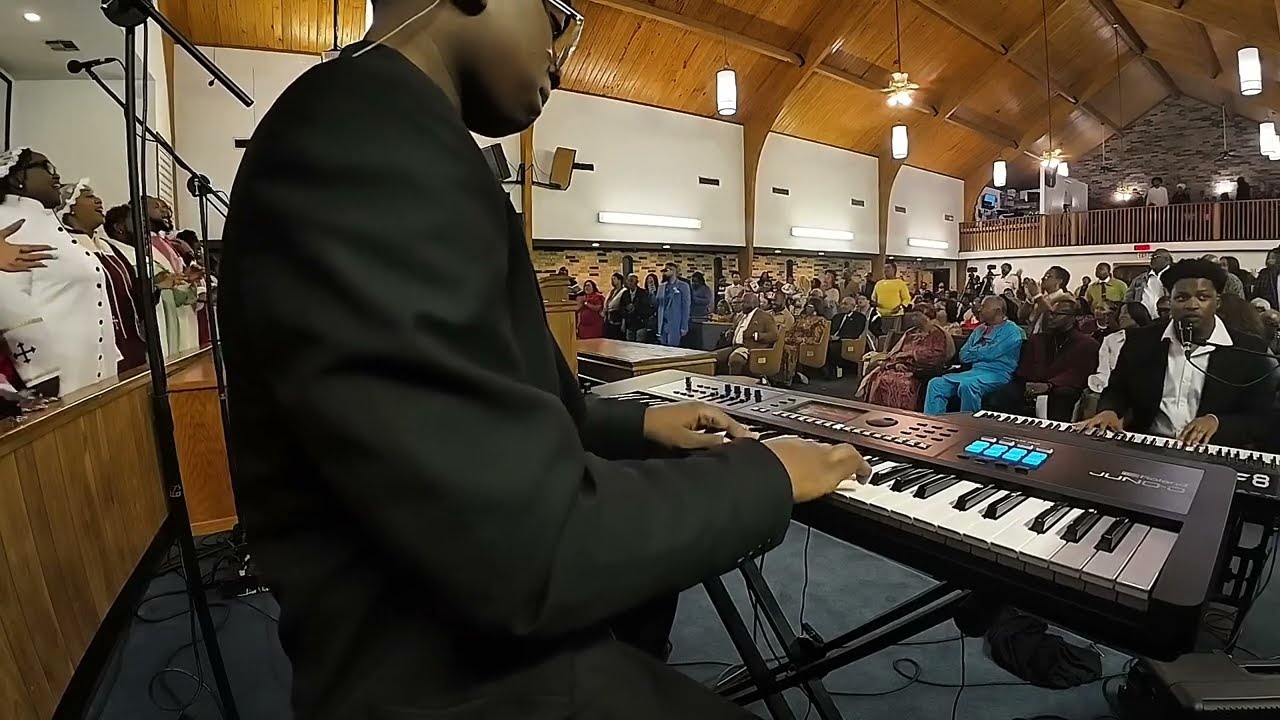 Jayden Arnold + Peculiar Sounds - Great Things ft. James Scott (Aux Keys)