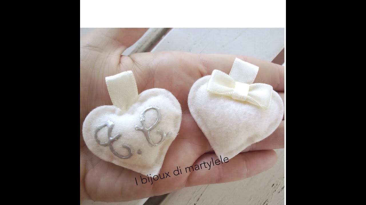 80. Segnaposti per matrimonio e cuore per le fedi..