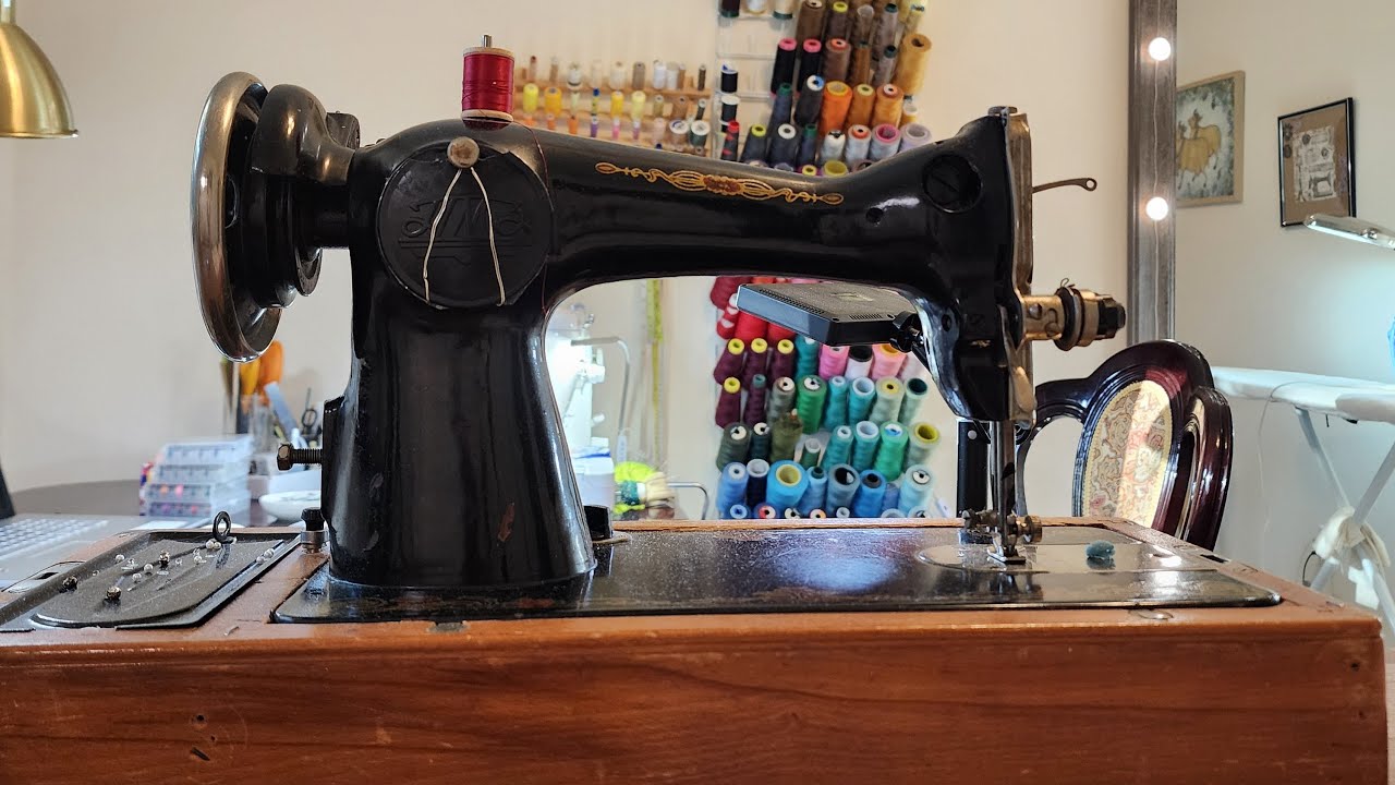 Seamstress is live🪡🧵! #sewing #sewingmachine #tailoring  #crafting #workwithme #asmr #clothingrepair