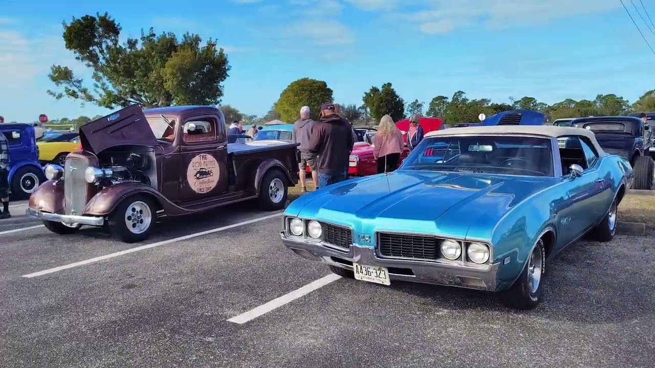 Cars & Coffee ☕☕☕ Englewood FL every Wednesday morning, almost a hundred cars today 💯🏁🏁🏁