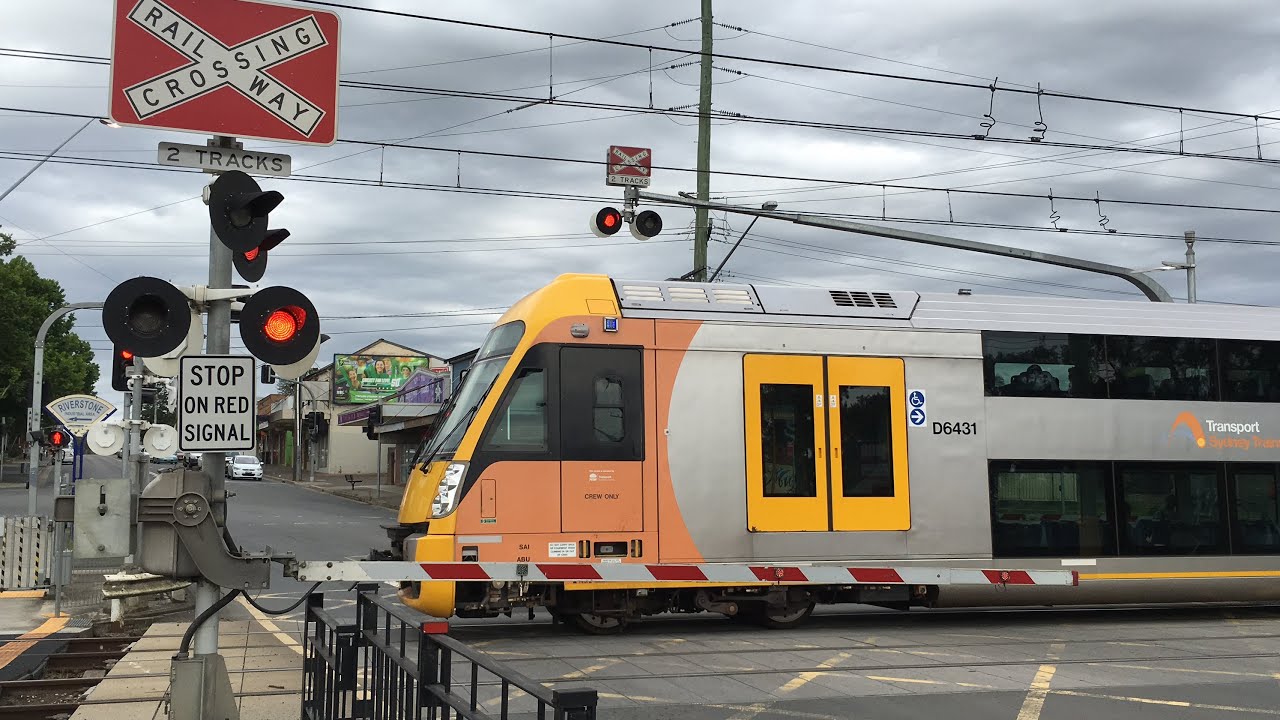 Sydney Trains Vlog 1205: Richmond Branch Level Crossing Action