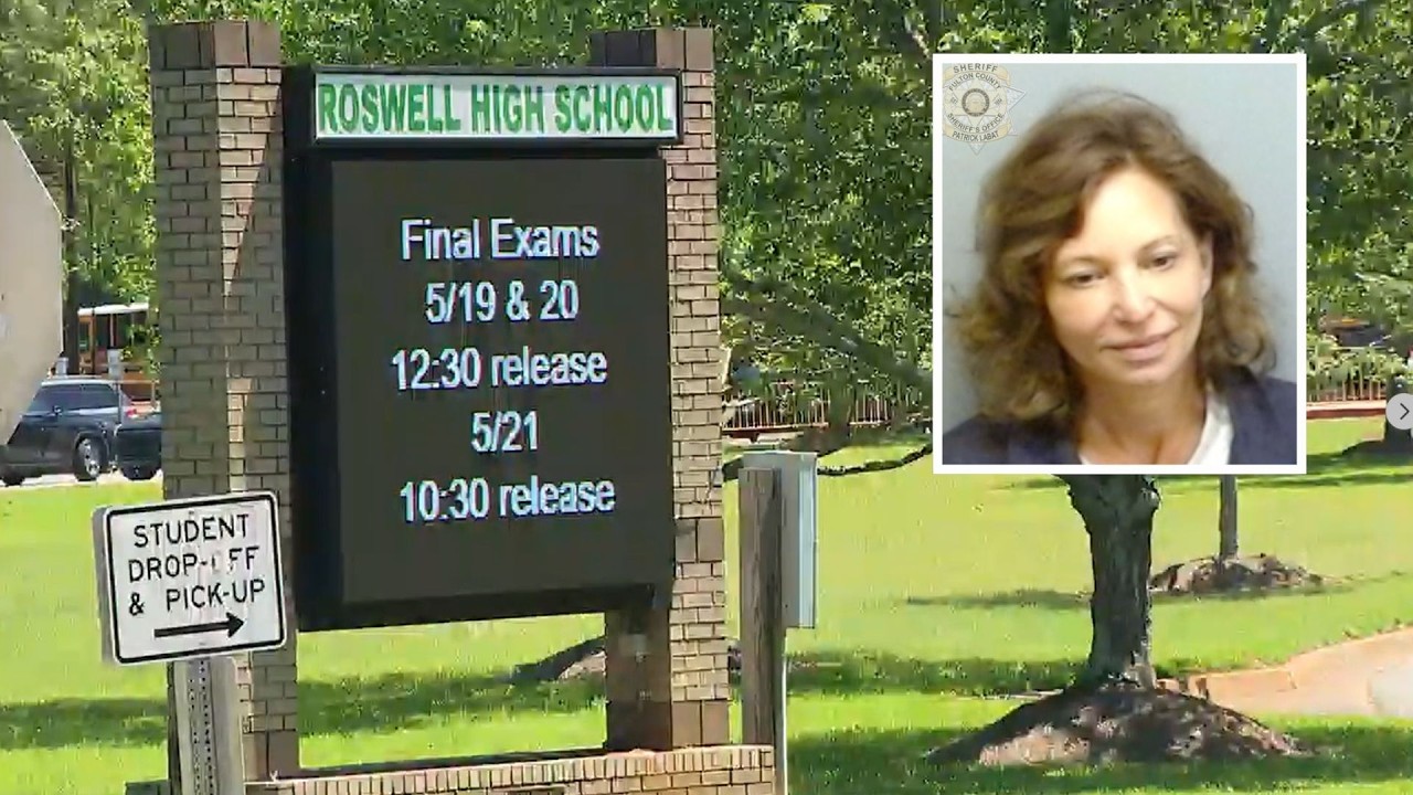 Cabin rental, 19K texts: Warrant details investigation into teacher accused of having sex with teen