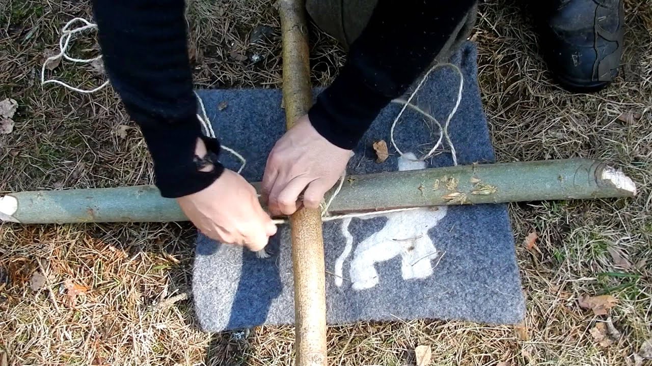Surringer: Vinkelsurring  / Square-lashing with natural cordage