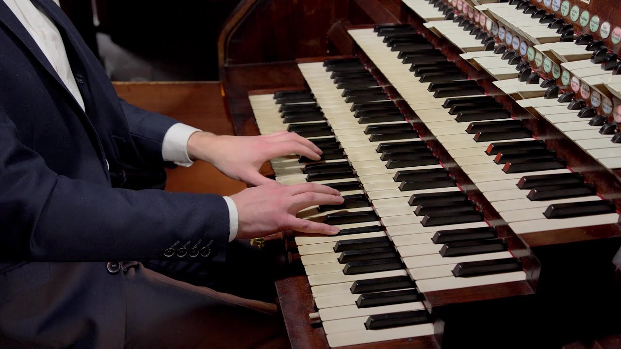 J.S. Bach - Fantasia and Fugue in C minor, BWV537