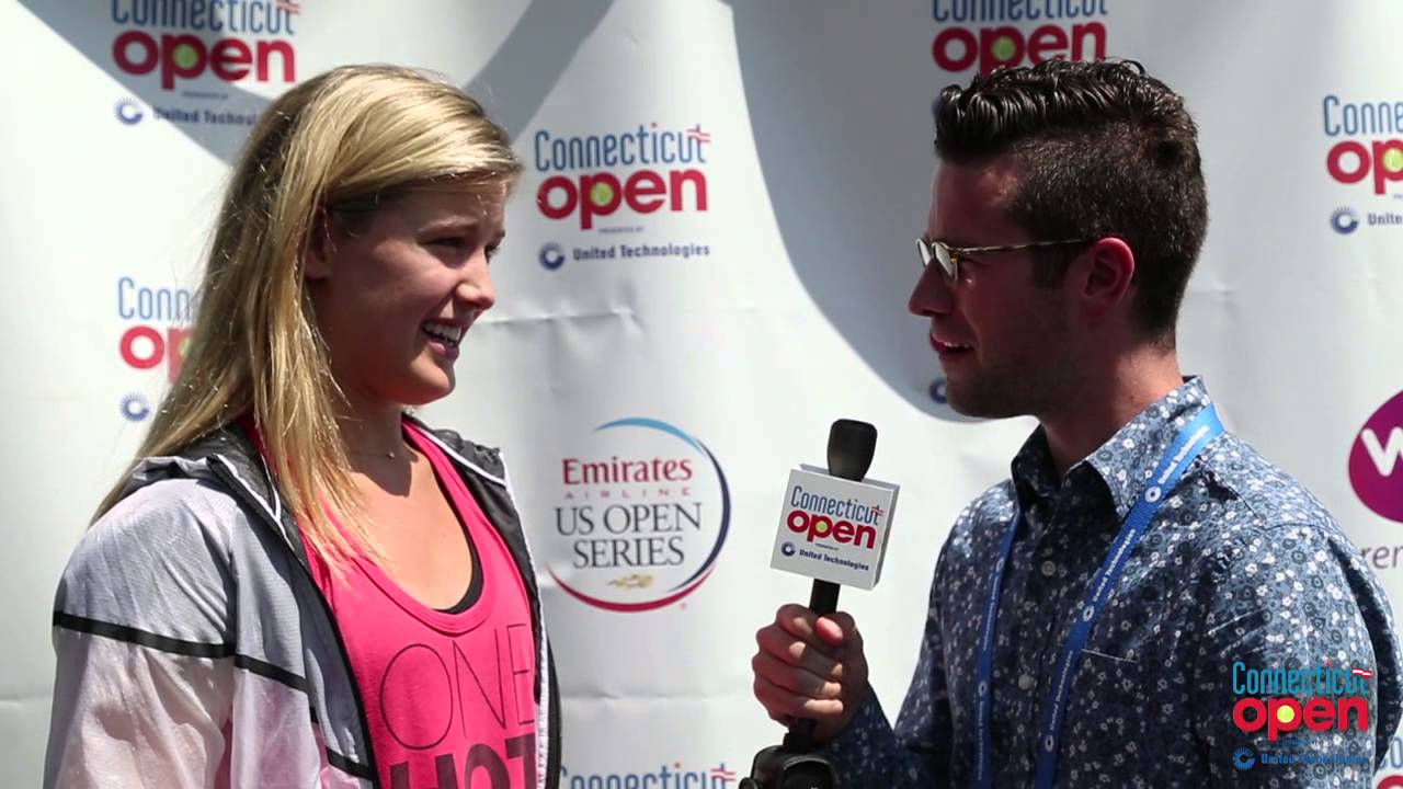 'Amazeballs?!' Wozniacki, Bouchard and More on New Oxford Dictionary Words