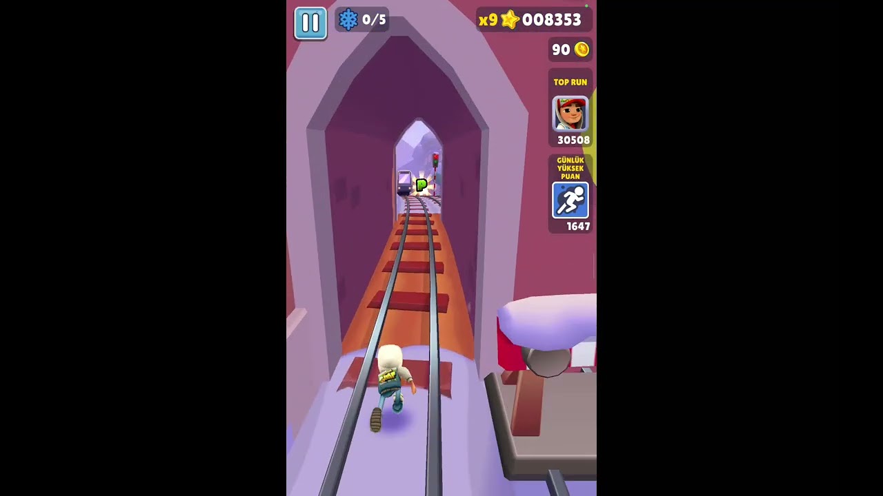 SUBWAY SURF OYNUYORUZ İYİ TATİLLER