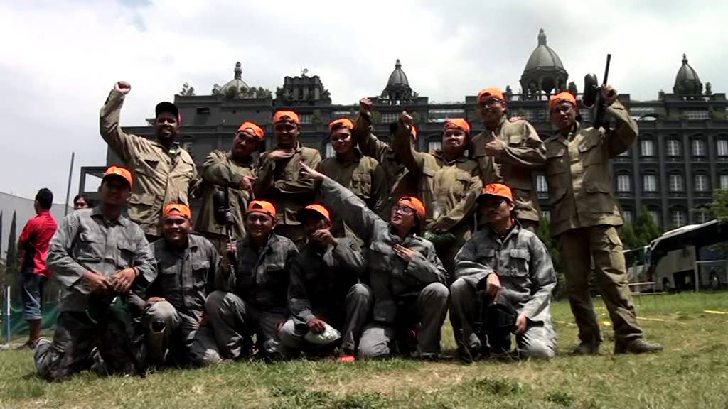 Hamry Gusman Motivasi dan Outbound Kementerian Perindustrian (27 - 29/ 8/15)#5menit
