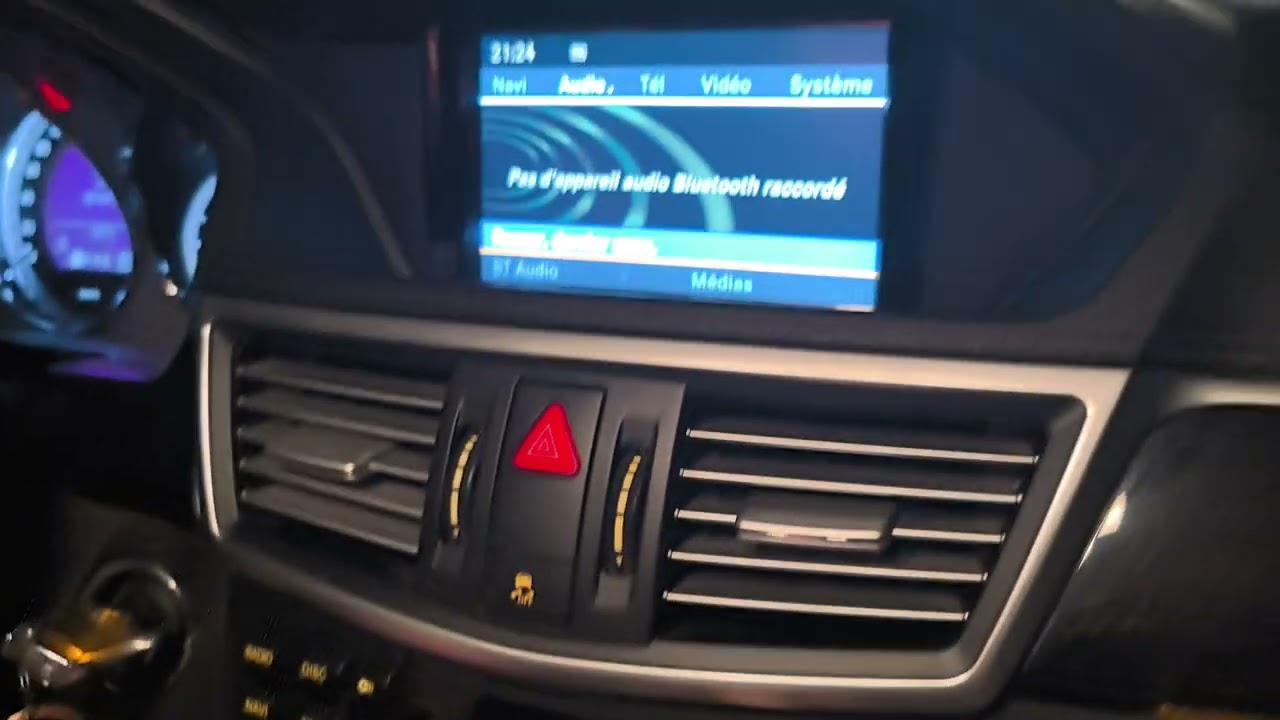 Activation Bluetooth multimedia YouTube MP3 téléphone smartphone. sur Mercedes W212  menu caché.