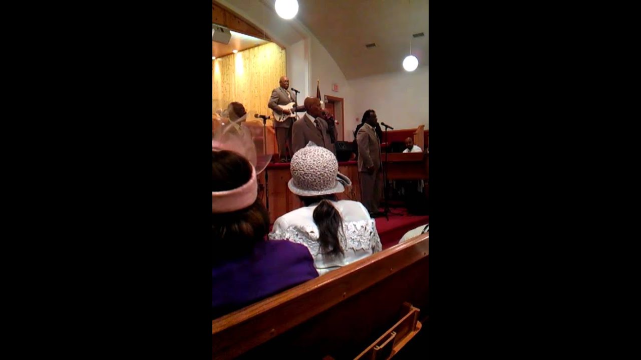 Rev. Kenniebrew & Sensational Saints - Sit Down