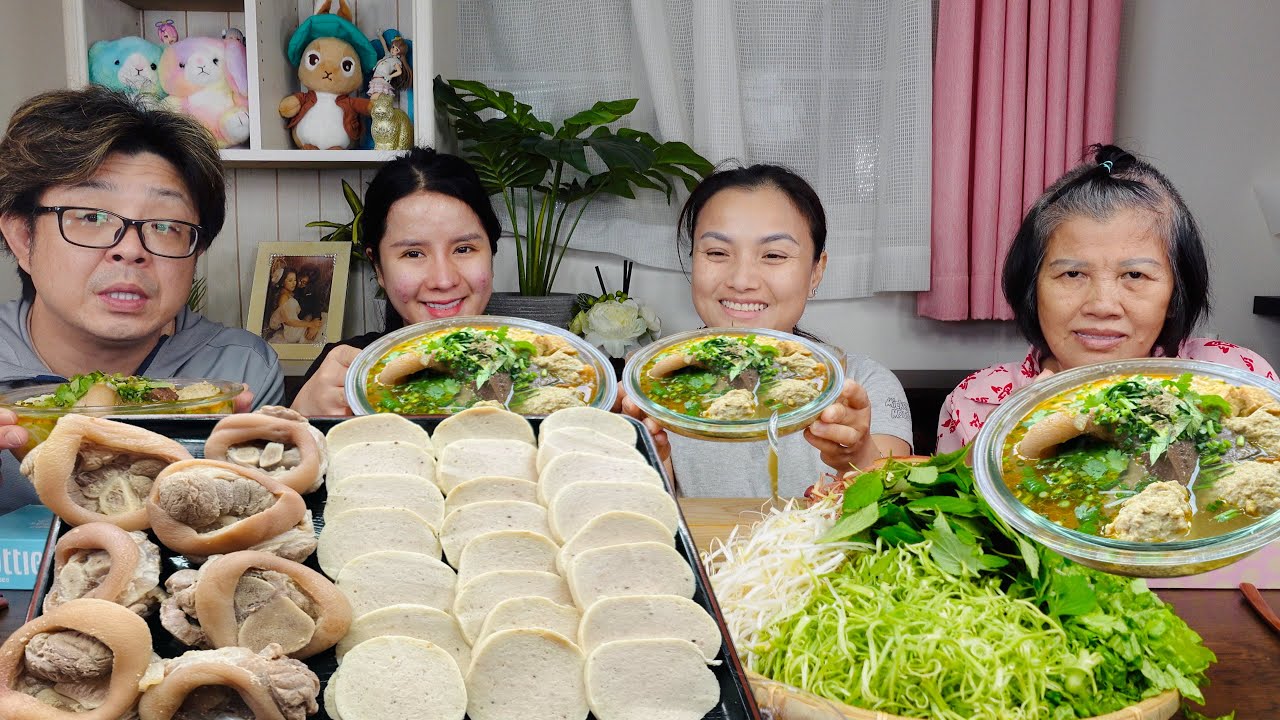 Chia Tay Quỳnh Trần Bằng Tô Bún Riêu KHÁNH HOÀ - Buồn Nhưng Cũng Phải Tan 😭