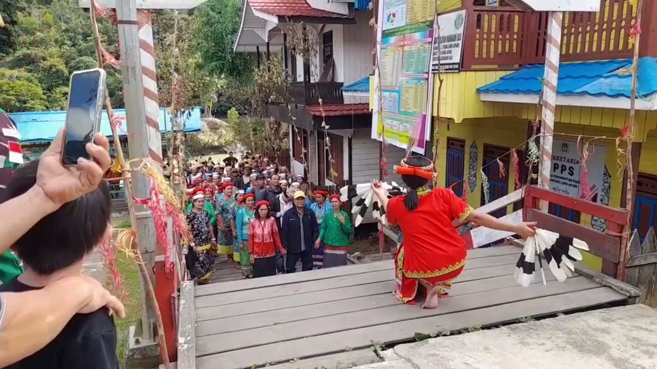 penyambutan GSPD d Kampung Long Apari