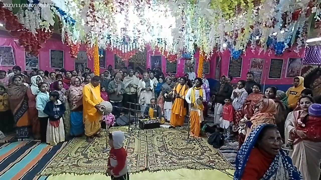 ভালি গোরাচাঁদের আরতি বনি।