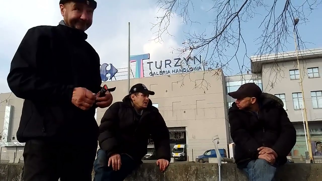 &bdquo;Bezdomni: Jak przeżyć kolejny dzień bez niczego?&rdquo;