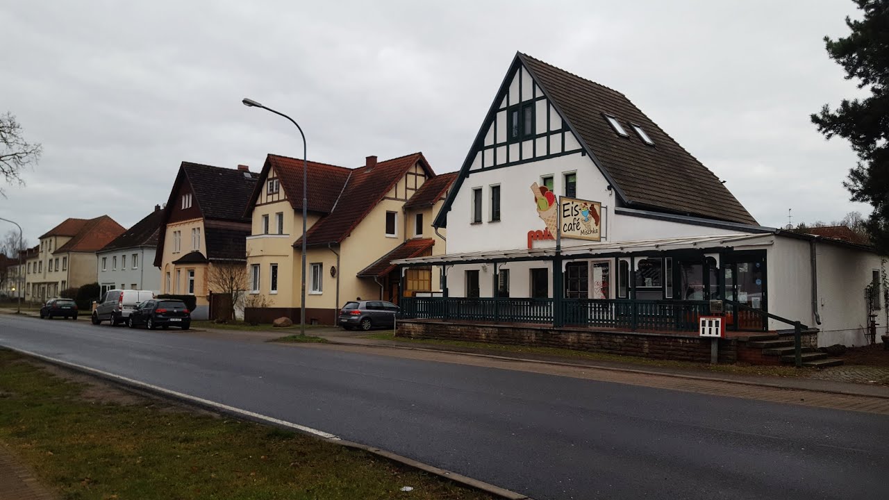 ГСВГ.Altes Lager. От центра,по Kastanienalle к школе и далее 31.12.2022