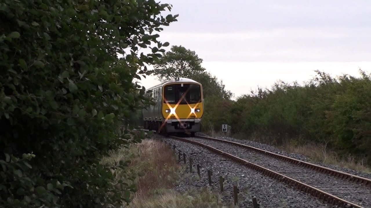 Passenger services on the Nenagh branchline (18-9-2013)