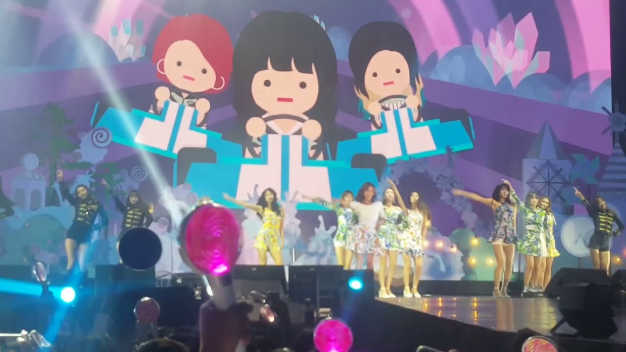 TWICELAND ZONE 2: FANTASY PARK IN JAKARTA FULL FANCAM (VIP STANDING VIEW)